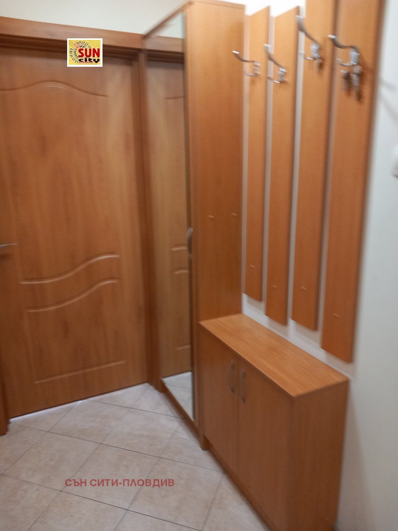 Дава под наем 1-СТАЕН, гр. Пловдив, Кючук Париж, снимка 5 - Апартаменти - 53589320