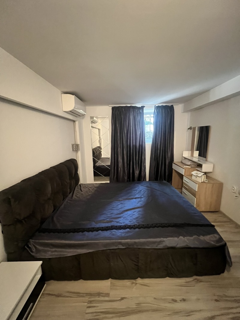 Дава под наем  3-стаен град София , Център , 68 кв.м | 59905034 - изображение [2]