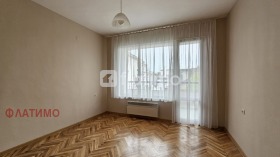 2 dormitoare Geo Milev, Sofia 16