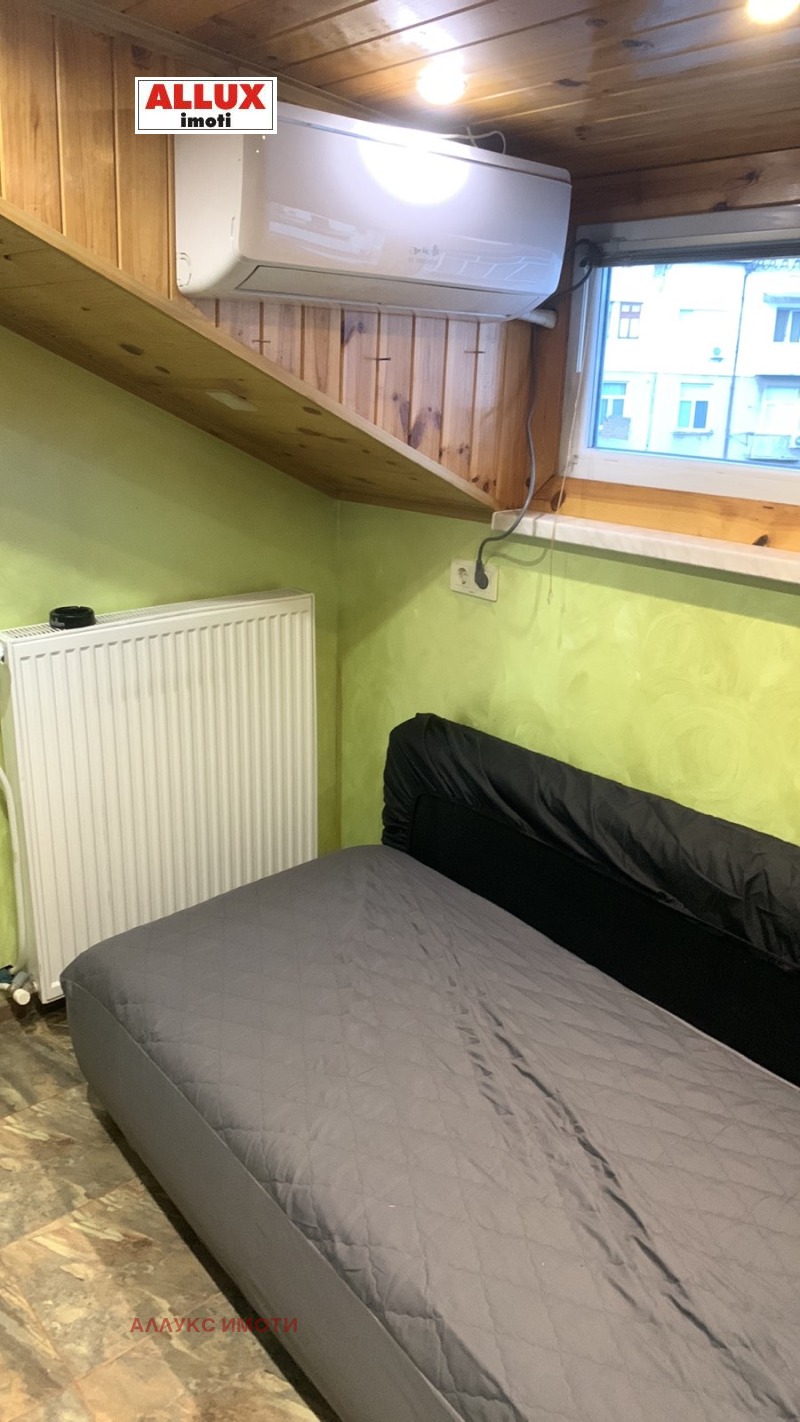 Дава под наем  1-стаен град Русе , Център , 18 кв.м | 83288057 - изображение [4]