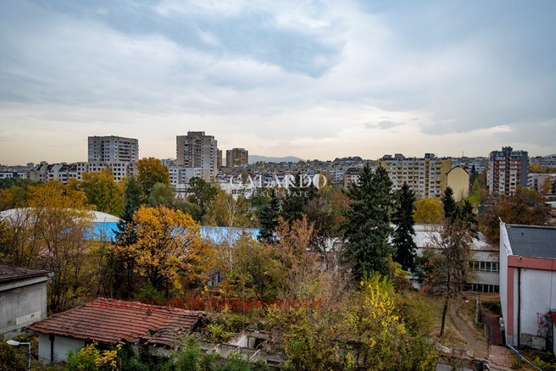 Kiadó  2 hálószobás Sofia , Izgrev , 120 négyzetméter | 17837814 - kép [16]
