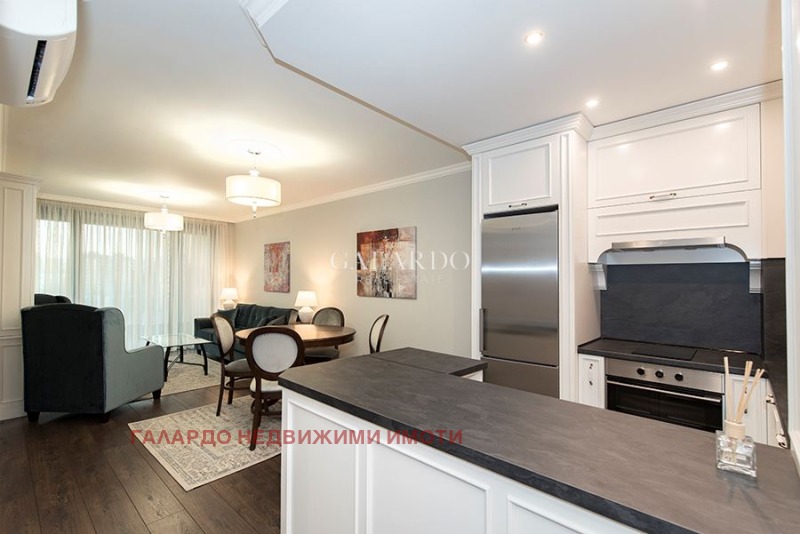 Kiadó  2 hálószobás Sofia , Izgrev , 120 négyzetméter | 17837814 - kép [5]