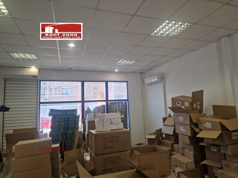 Издаје се  Складиште Софија , НПЗ Искар , 1370 м2 | 57180533 - слика [4]