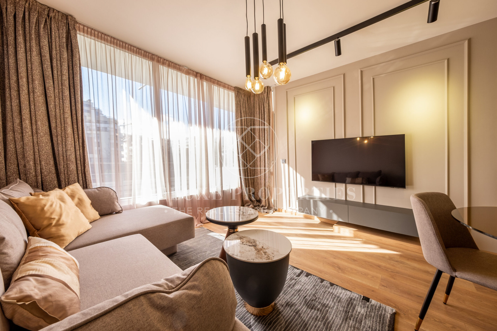 Дава под наем 3-СТАЕН, гр. София, Лозенец, снимка 2 - Апартаменти - 53943888