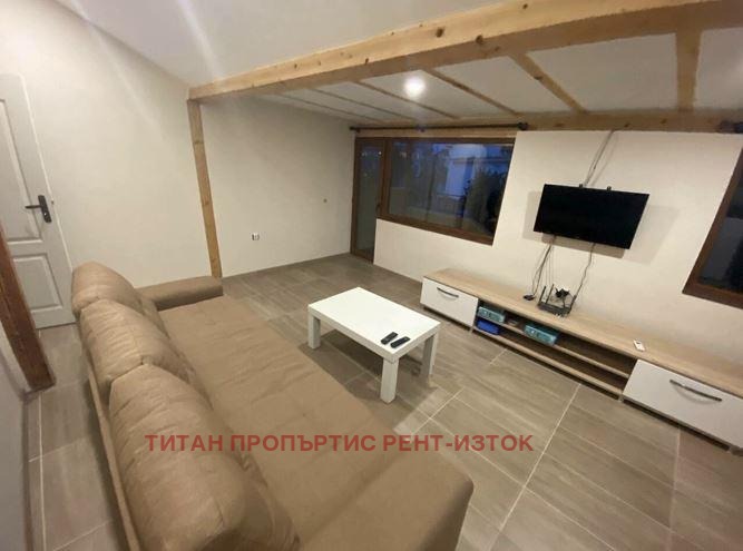 Издаје се  3+ спаваћа соба Бургас , Сарафово , 120 м2 | 19522401 - слика [2]