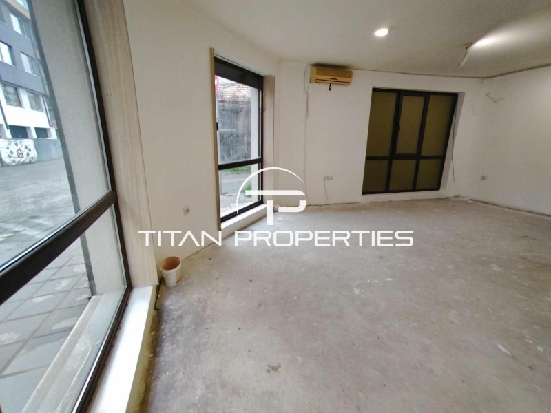 Kiadó  Üzlet Varna , Avtogara , 38 négyzetméter | 99880188 - kép [3]