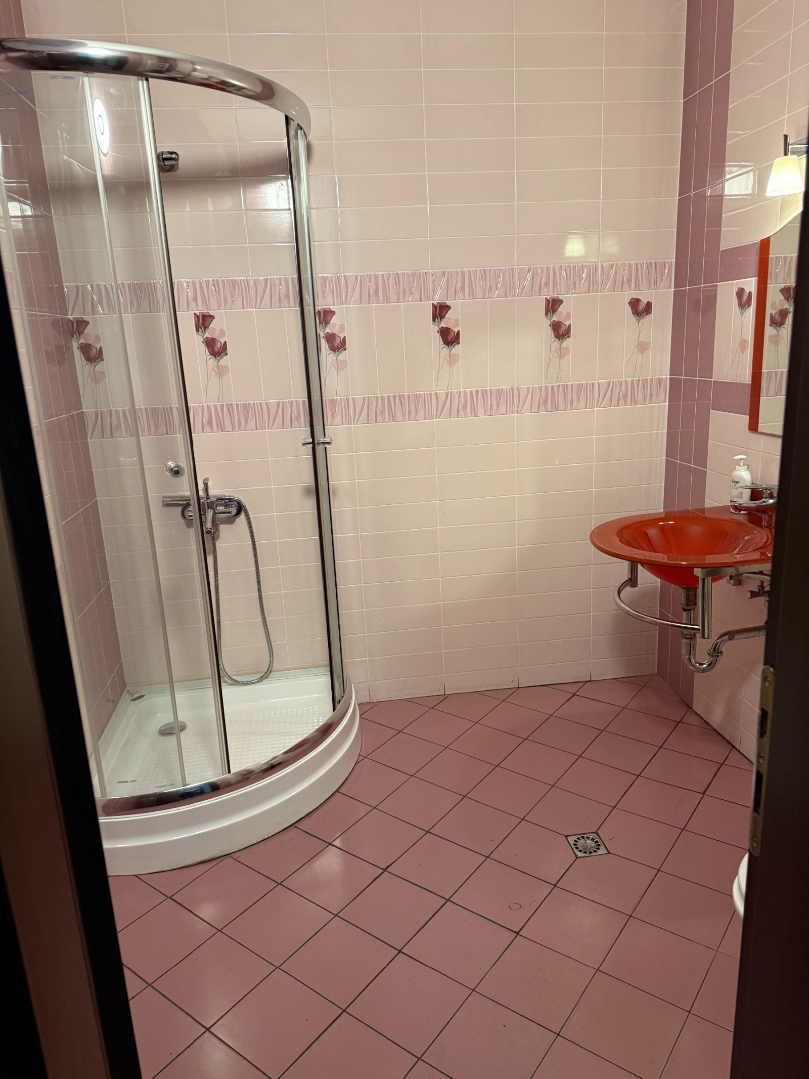 Дава под наем ОФИС, гр. София, Иван Вазов, снимка 12 - Офиси - 53586627