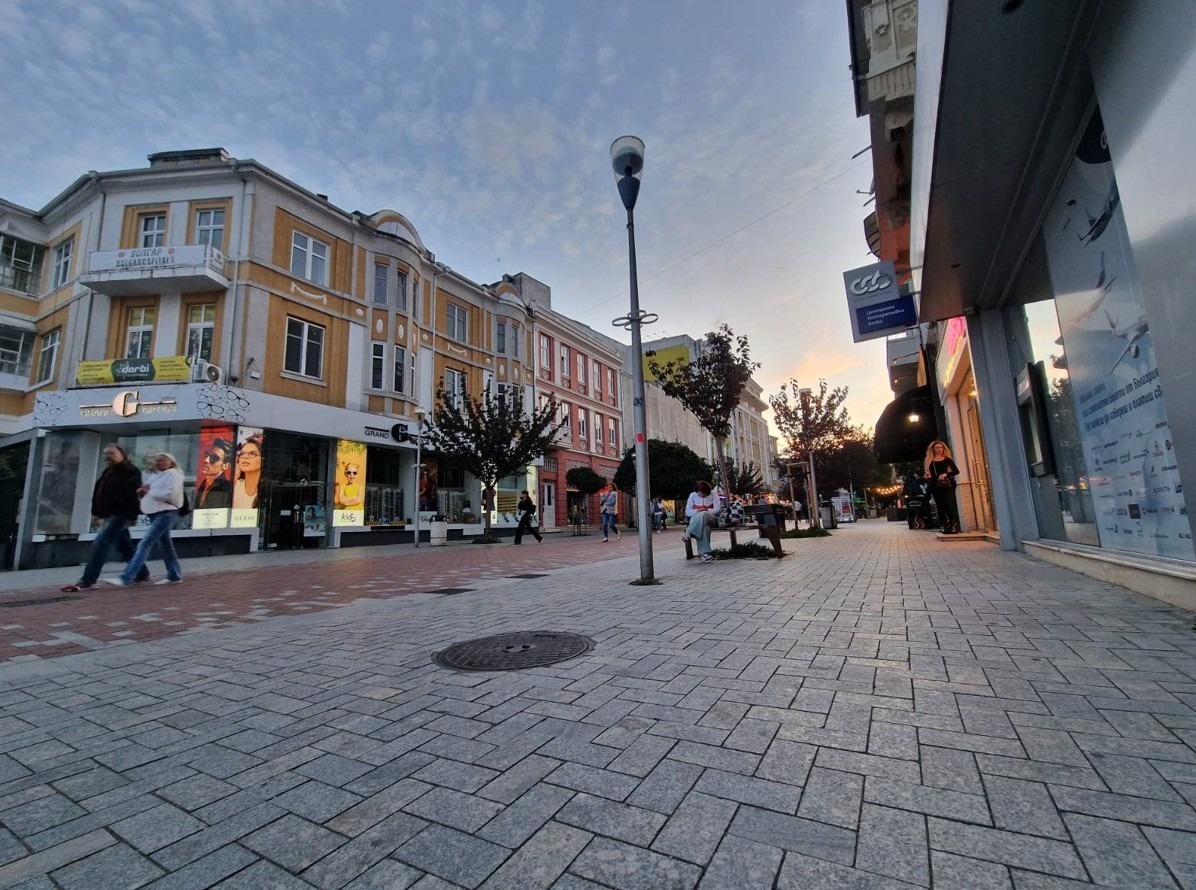 Дава под Наем МАГАЗИН | Imot.bg — изображение 1