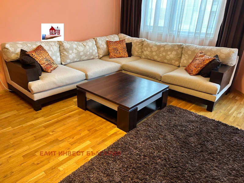 K pronájmu  1 ložnice Sofia , Borovo , 83 m2 | 25312599 - obraz [2]