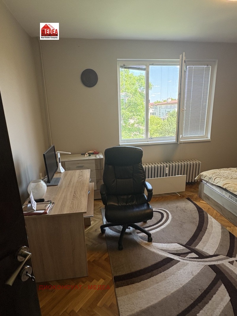 K pronájmu  1 ložnice Sofia , Doktorski pametnik , 85 m2 | 98551623 - obraz [6]