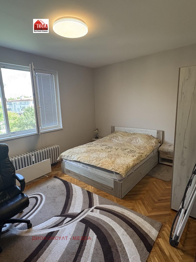 K pronájmu  1 ložnice Sofia , Doktorski pametnik , 85 m2 | 98551623 - obraz [3]