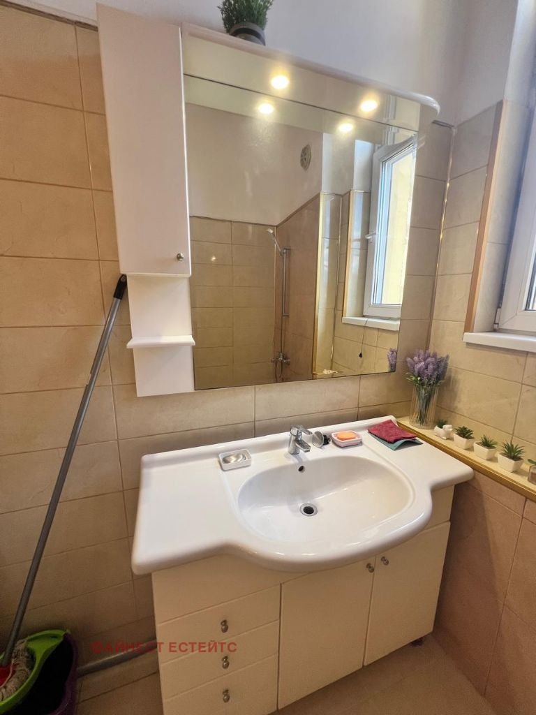 Дава под наем 3-СТАЕН, гр. София, Център, снимка 7 - Апартаменти - 55822269