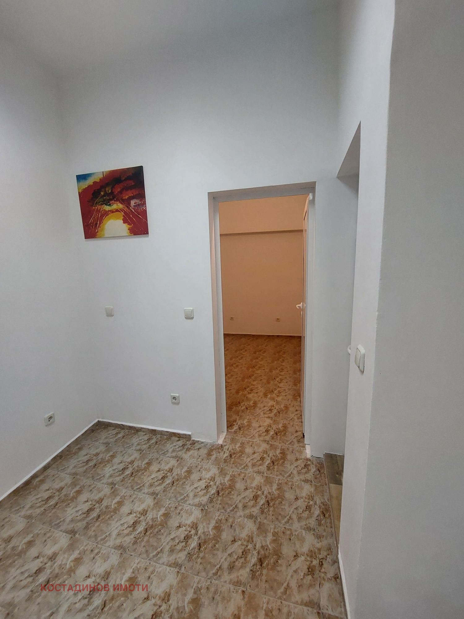 Дава под наем МАГАЗИН, гр. Пловдив, Кършияка, снимка 2 - Магазини - 53825683