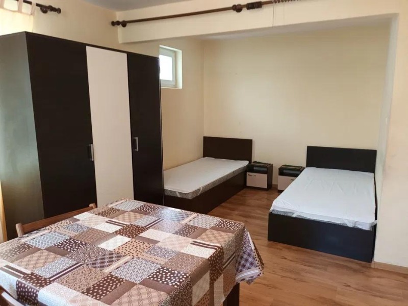 Дава под наем 2-СТАЕН, гр. Варна, Окръжна болница-Генерали, снимка 4 - Апартаменти - 52734878