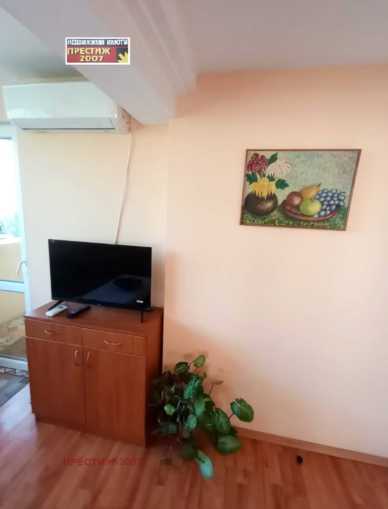 Издаје се  2 спаваће собе Шумен , Добруджански , 90 м2 | 25812341 - слика [4]