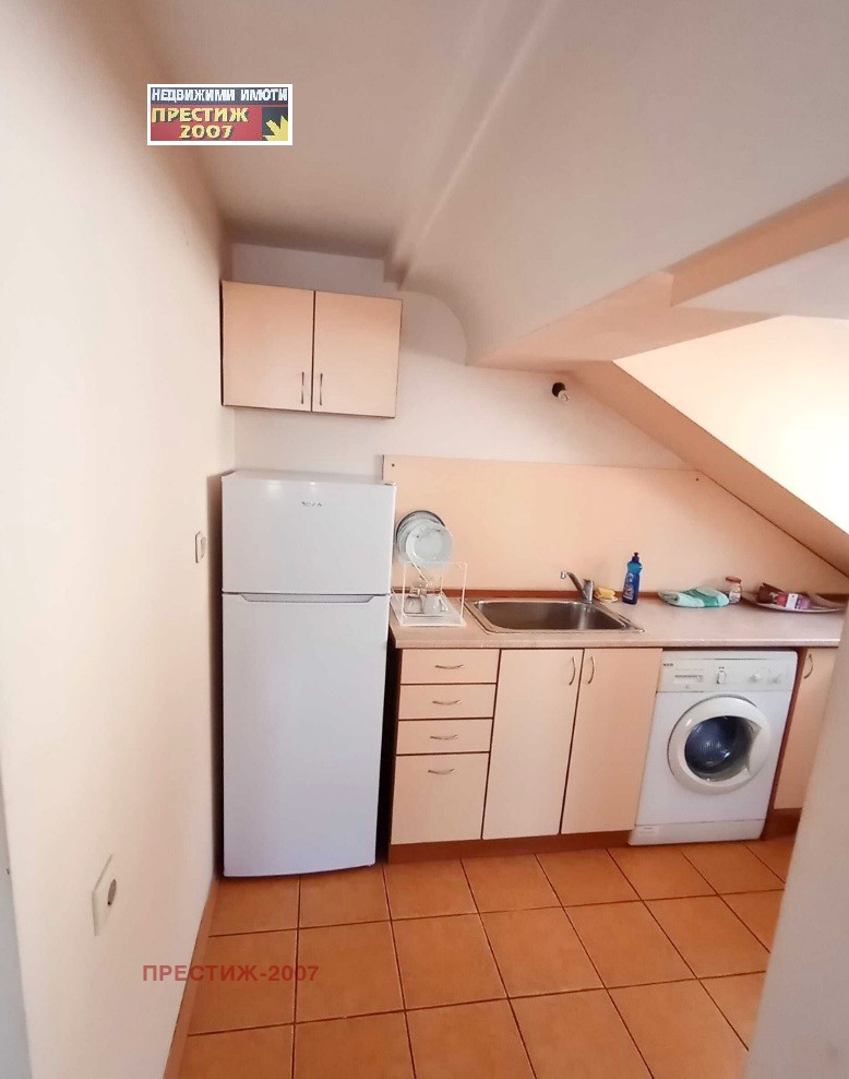 Издаје се  2 спаваће собе Шумен , Добруджански , 90 м2 | 25812341 - слика [3]