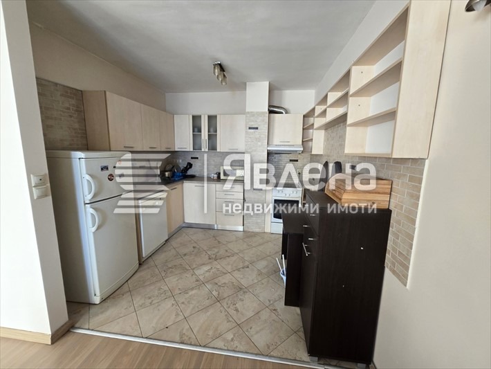 Дава под наем 4-СТАЕН, гр. София, Лагера, снимка 2 - Апартаменти - 54210599