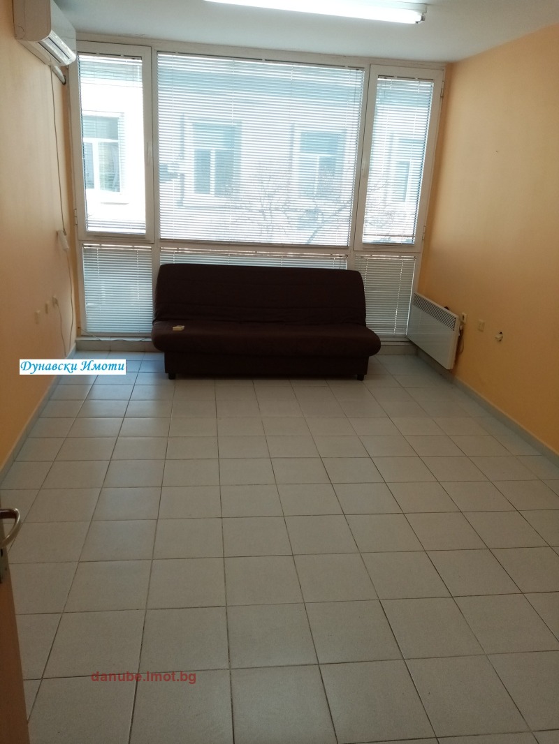 Προς ενοικίαση  Γραφείο Ρυσε , ΤΣενταρ , 28 τ.μ | 38900298