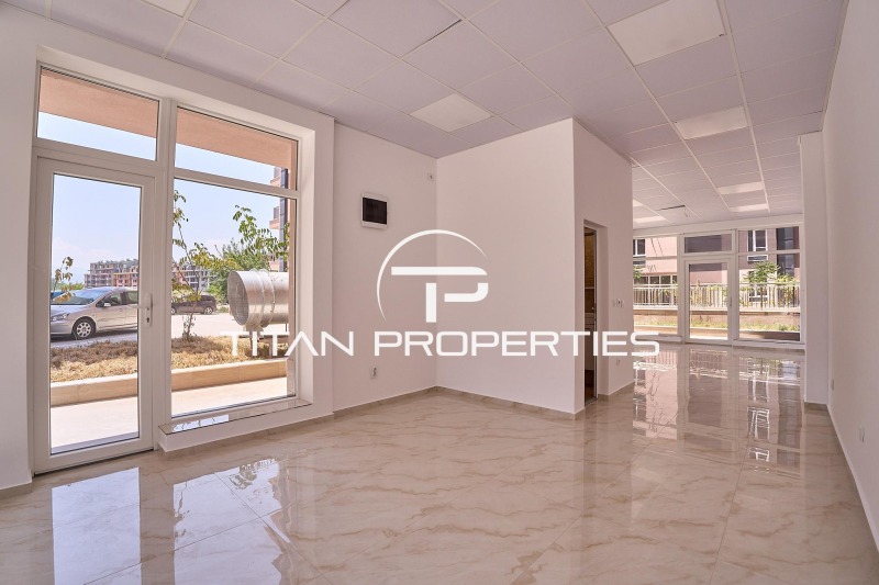 Дава под наем МАГАЗИН, гр. Пловдив, Христо Смирненски, снимка 3 - Магазини - 52801178