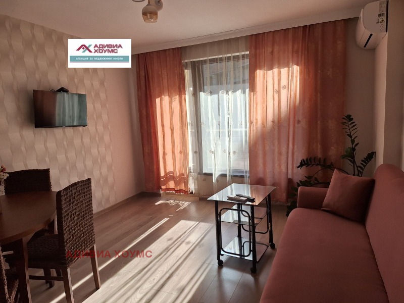 De inchiriat  1 dormitor Varna , Țentâr , 60 mp | 29387366 - imagine [5]