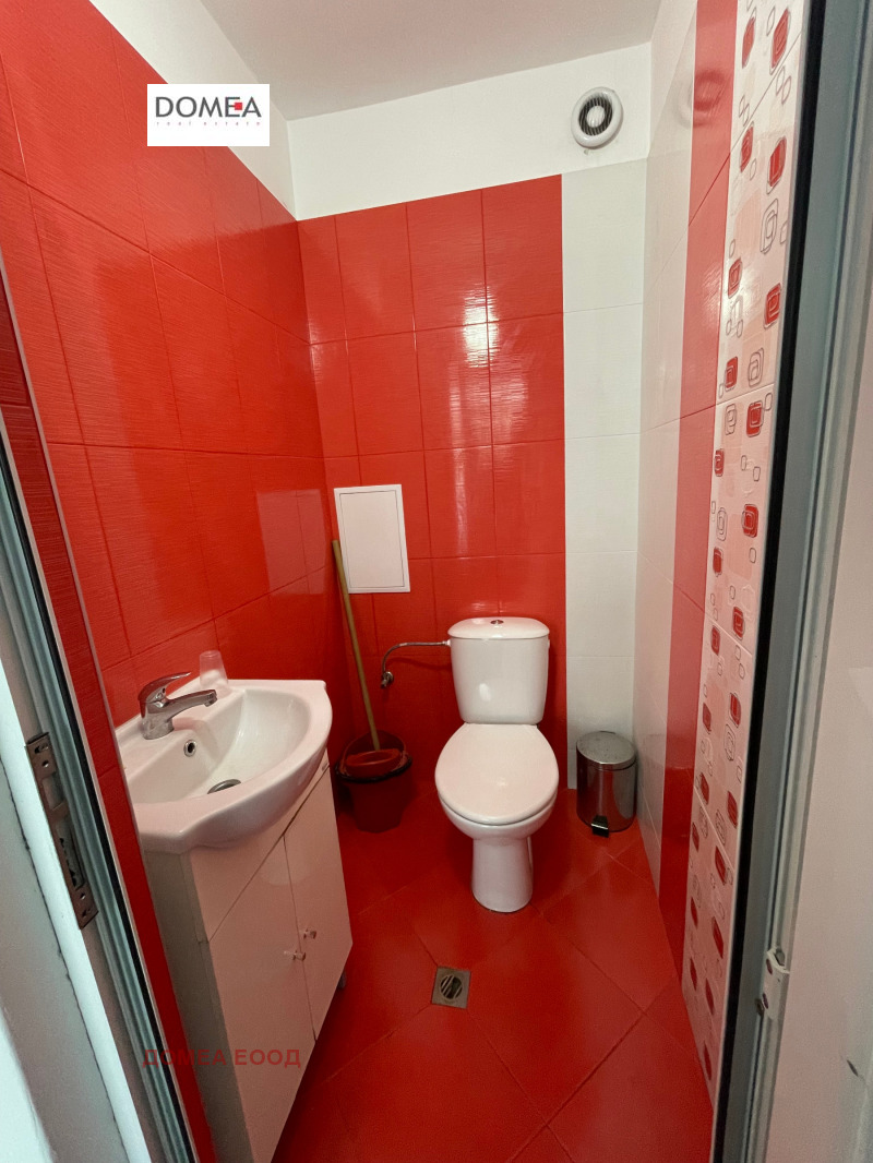 För uthyrning  affär Sofia , Svoboda , 20 kvm | 86817667 - bild [6]