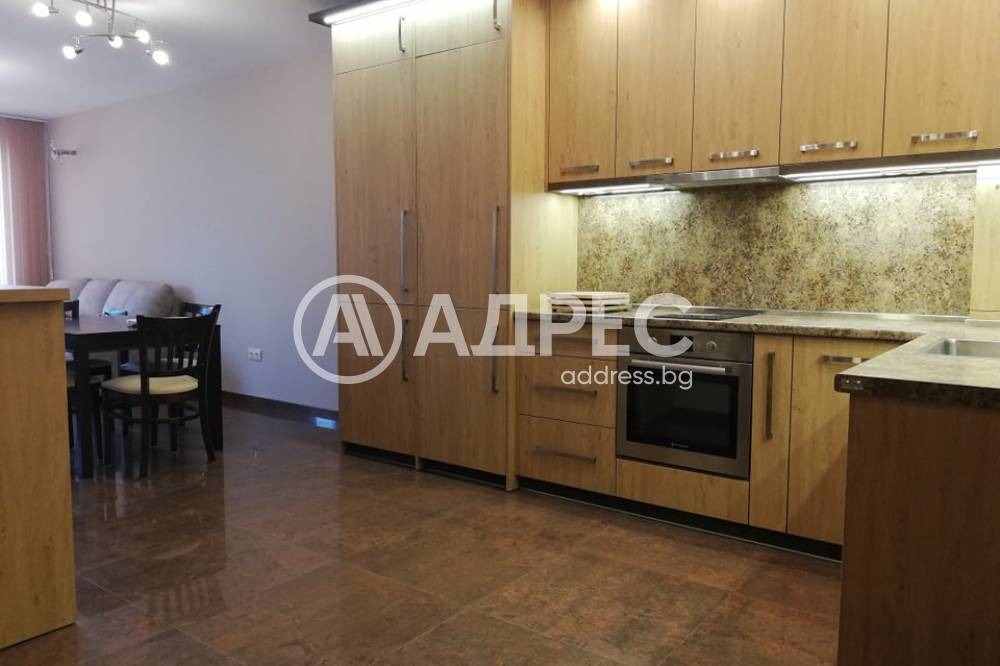 Дава под наем 2-СТАЕН, гр. София, Център