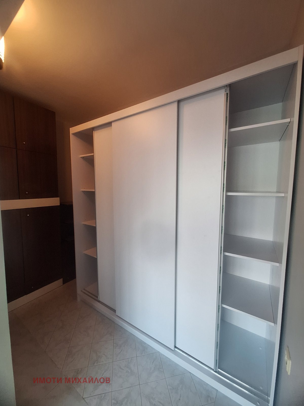 Дава под наем 2-СТАЕН, гр. София, Мусагеница, снимка 2 - Апартаменти - 53702714