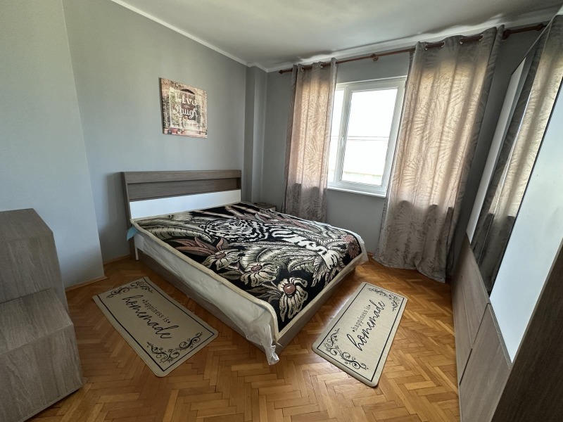K pronájmu  1 ložnice Burgas , Centar , 69 m2 | 55996475 - obraz [5]