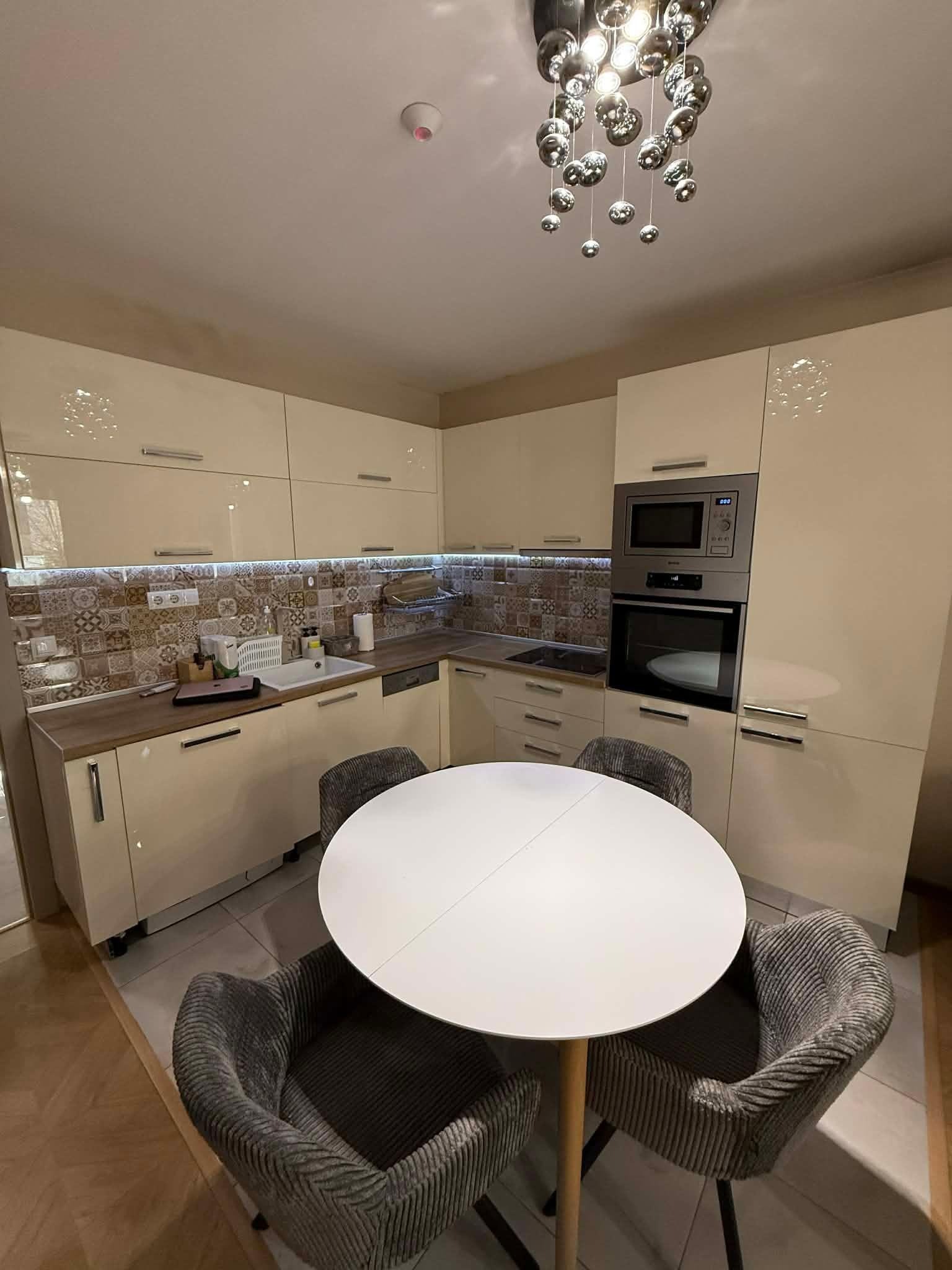 Дава под наем 3-СТАЕН, гр. София, Дианабад, снимка 2 - Апартаменти - 53505794