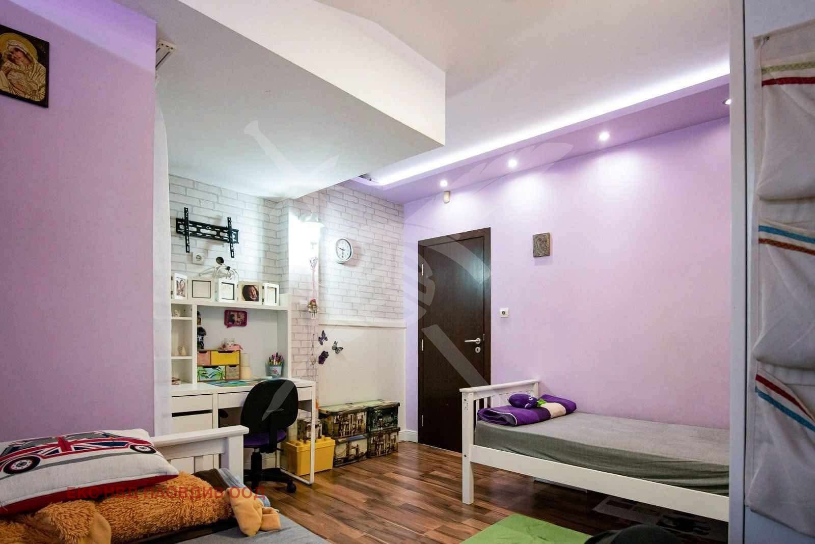 Дава под наем 3-СТАЕН, гр. Пловдив, Кючук Париж, снимка 10 - Апартаменти - 53995320