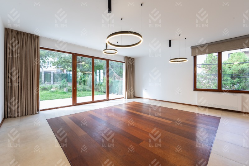 A louer  Maison Sofia , Simeonovo , 330 m² | 74803264