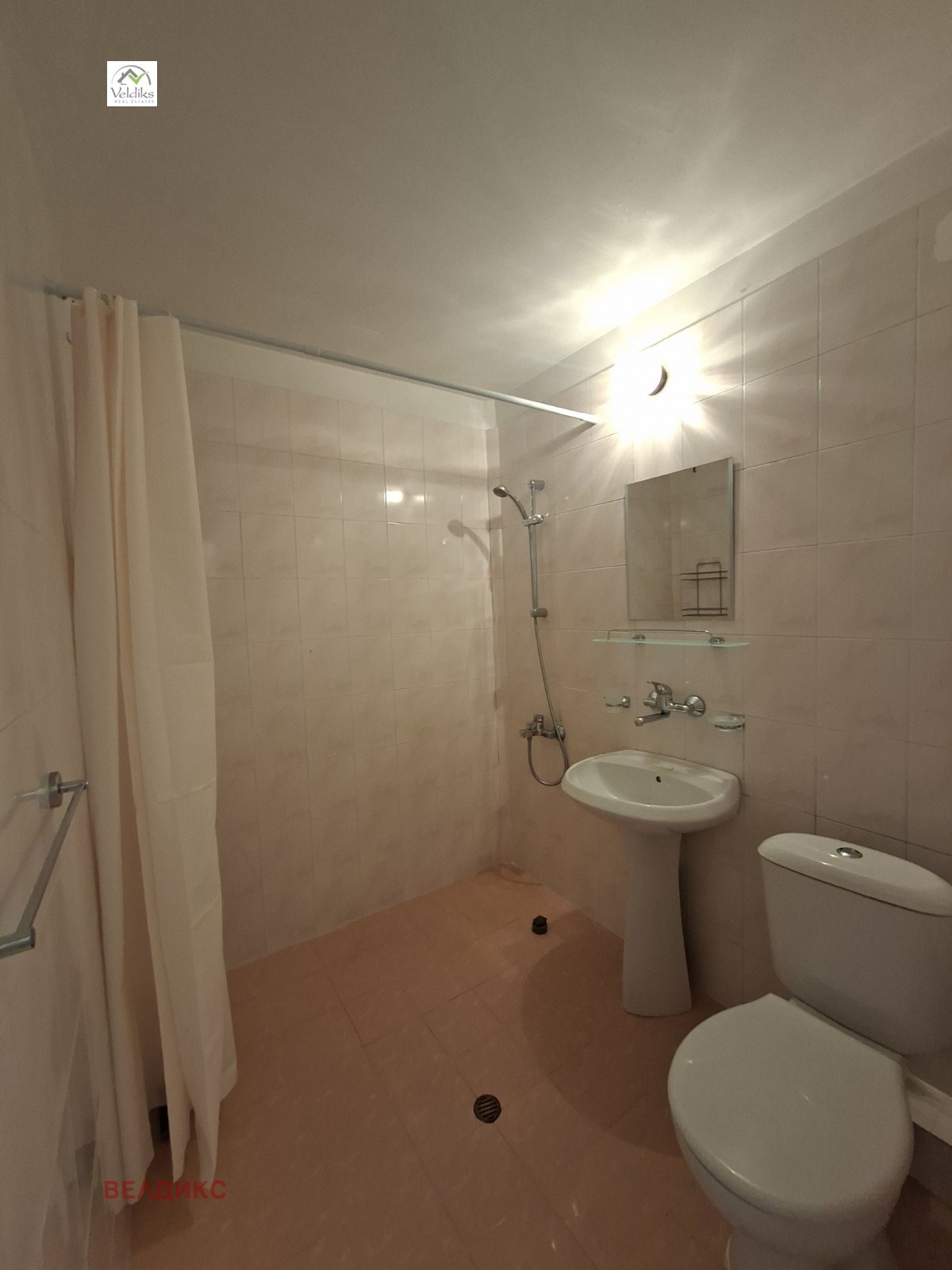 Дава под наем 2-СТАЕН, гр. София, Лагера, снимка 11 - Апартаменти - 56051205