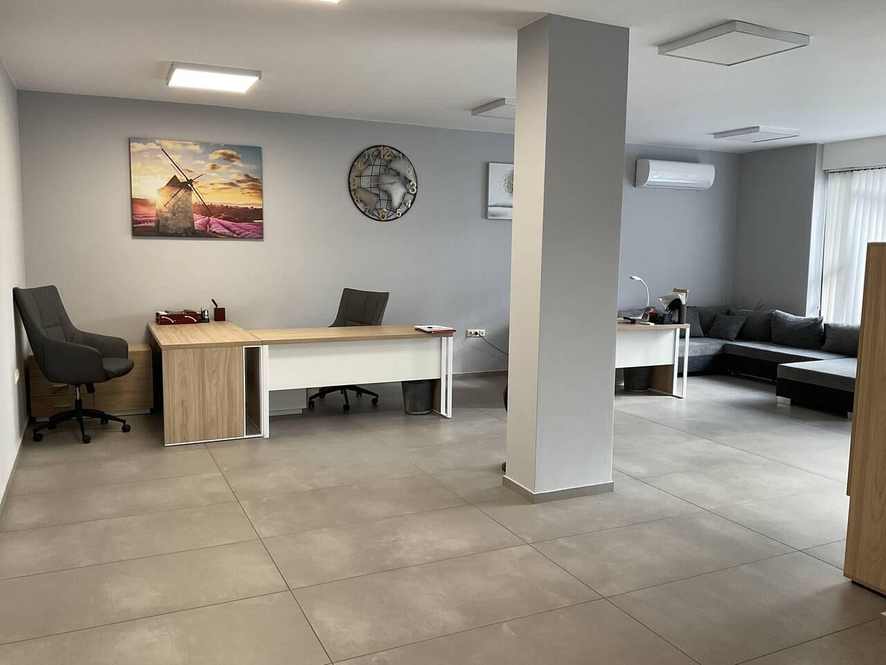 Дава под наем ОФИС, гр. Бургас, Славейков, снимка 2 - Офиси - 50808866