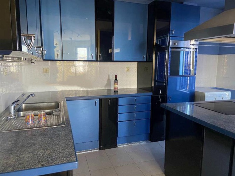 Para alugar  Estúdio Plovdiv , Kamenica 1 , 80 m² | 82439673