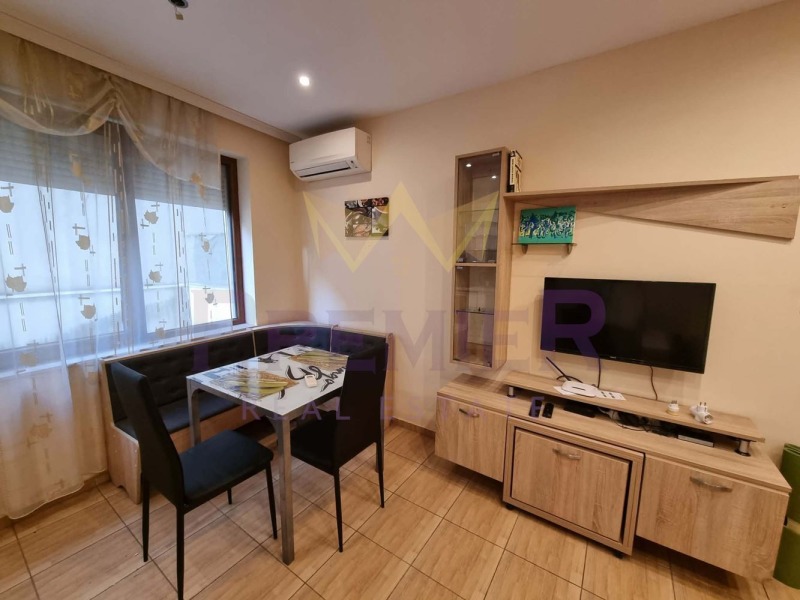 Дава под наем 1-СТАЕН, гр. Варна, Централна поща, снимка 2 - Апартаменти - 52833720