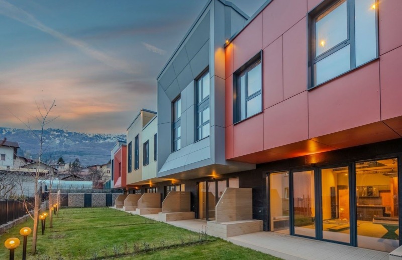 De inchiriat  Casa Sofia , Dragalevți , 219 mp | 20225876 - imagine [3]