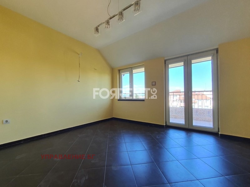 Дава под наем 2-СТАЕН, гр. София, Левски В