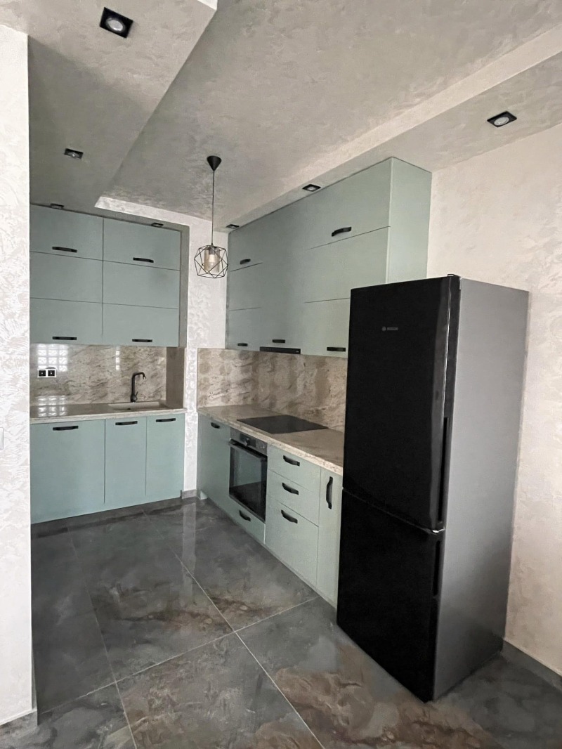 Te huur  2 slaapkamers Plovdiv , Christo Smirnenski , 97 m² | 47776896