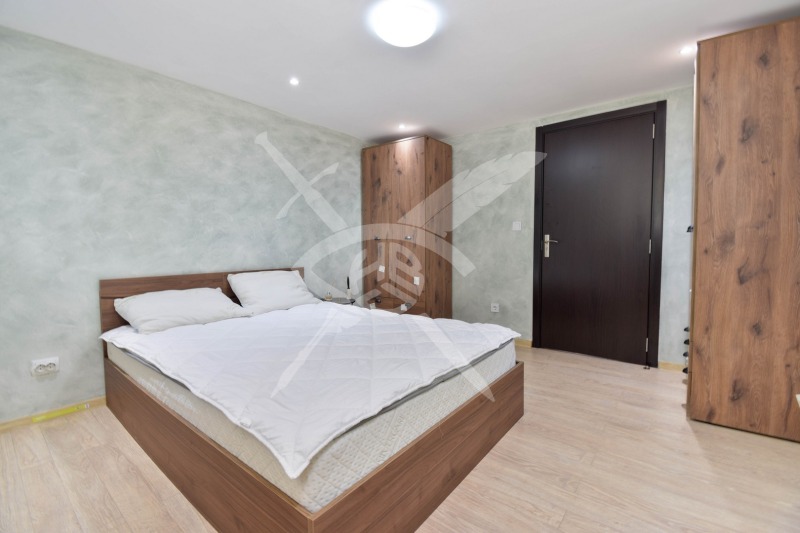 A louer  3+ chambres Sofia , Tsentar , 120 m² | 10876867 - image [2]