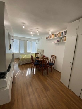 Studio Tsentar, Sofia