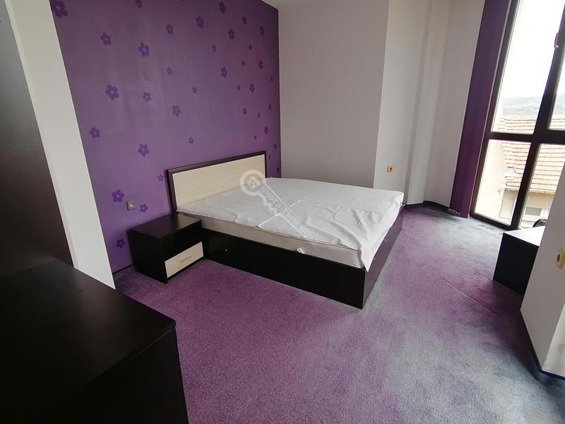 Дава под наем 2-СТАЕН, гр. Велико Търново, Център, снимка 4 - Апартаменти - 53421939