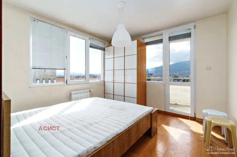 Дава под наем 2-СТАЕН, гр. София, Лозенец, снимка 7 - Апартаменти - 53602456