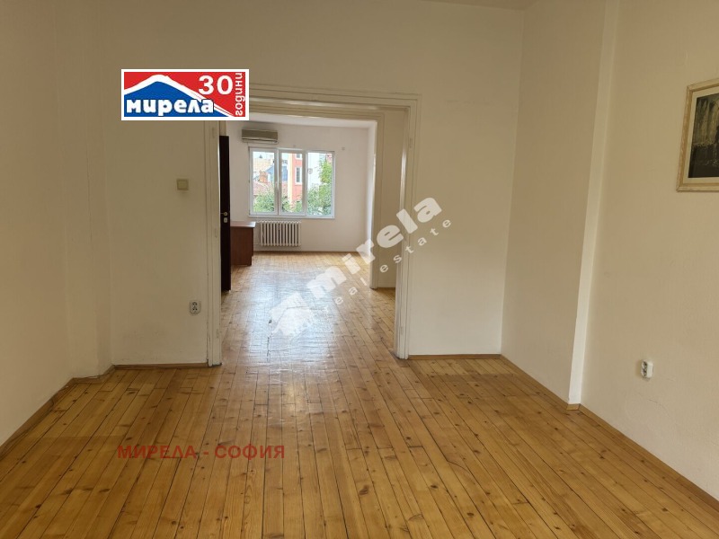 Kiadó  2 hálószobás Sofia , Centar , 100 négyzetméter | 54263858 - kép [3]