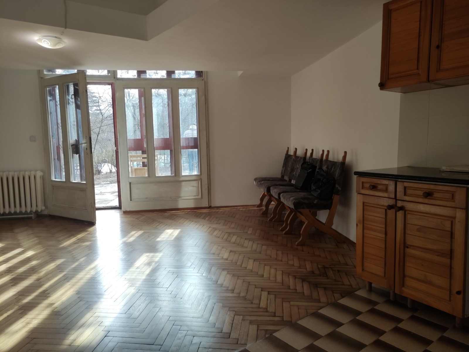 Дава под наем 1-СТАЕН, гр. София, Изток, снимка 2 - Апартаменти - 53672923