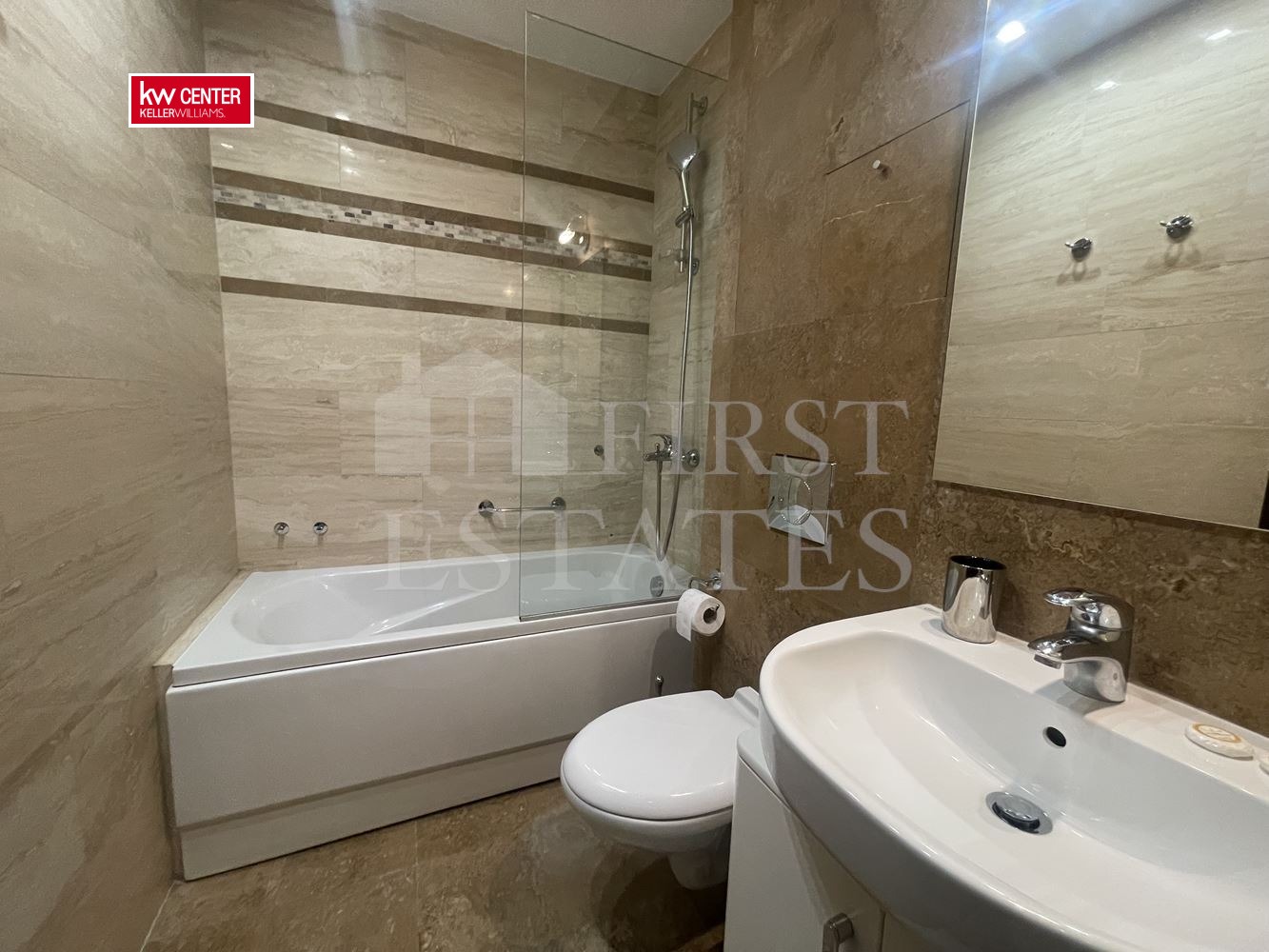 Дава под наем 4-СТАЕН, гр. София, Лозенец, снимка 4 - Апартаменти - 51432785