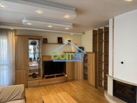 2 bedroom Vitosha, Sofia 1