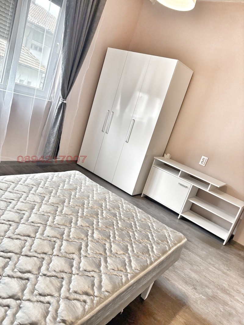 Дава под наем 3-СТАЕН, гр. Велико Търново, Център, снимка 7 - Апартаменти - 53407425