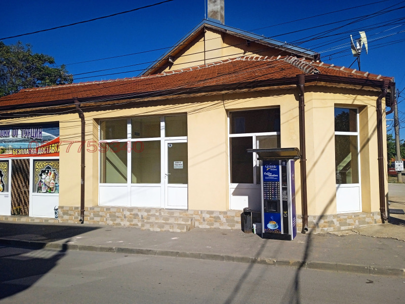 Дава под Наем МАГАЗИН в град Русе, Родина 3 - 50 кв.м / 260 € » 508.52 лв.