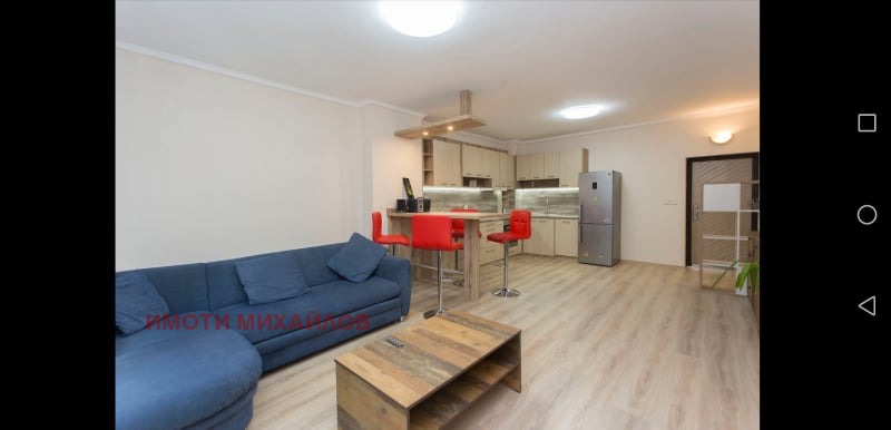 Дава под наем 3-СТАЕН, гр. София, Оборище