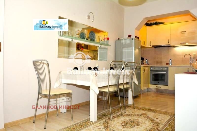 Дава под наем 4-СТАЕН, гр. Варна, ВИНС-Червен площад, снимка 2 - Апартаменти - 53006460